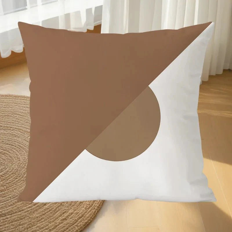 Geometric black and white pillowcase for modern decor, 45x45 cm, polyester.