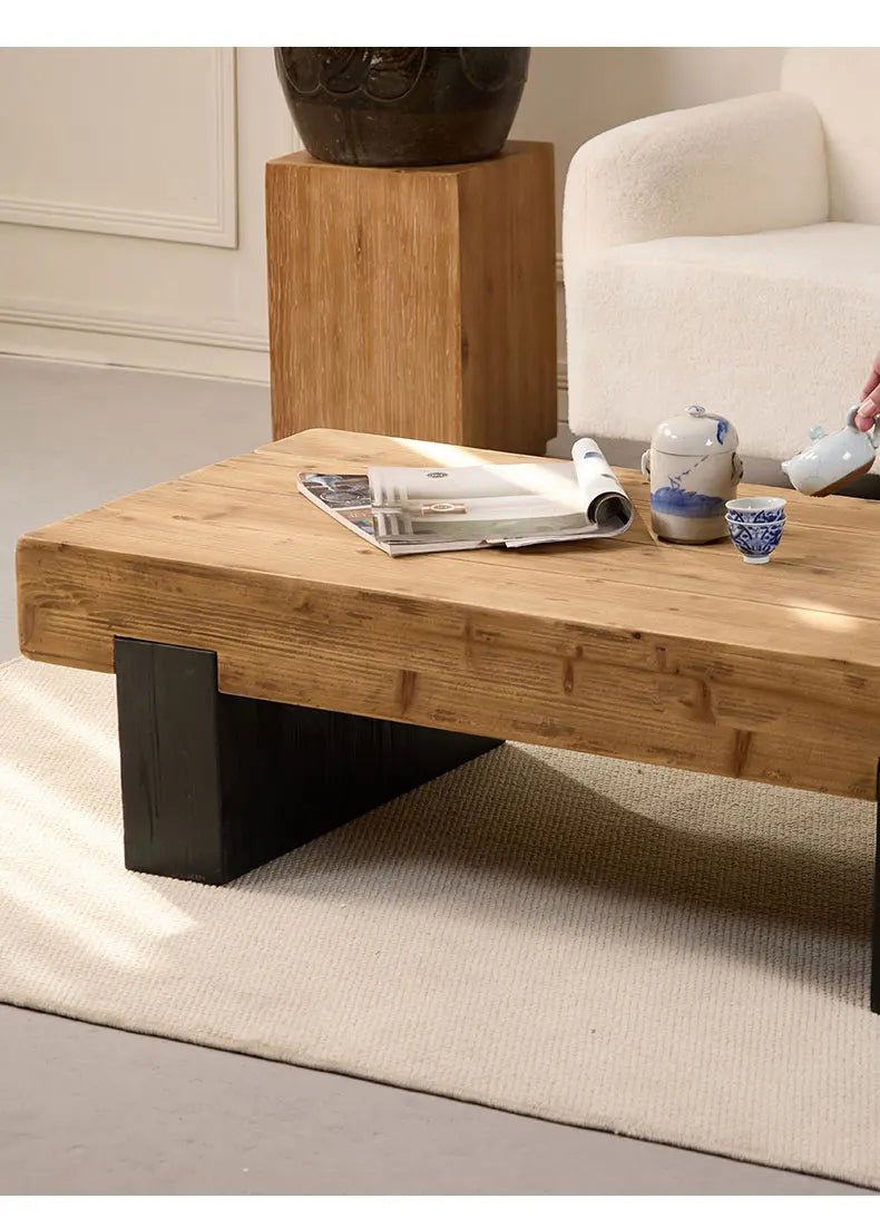 Square coffee table TRONCO™ – Solid fir with black base - 